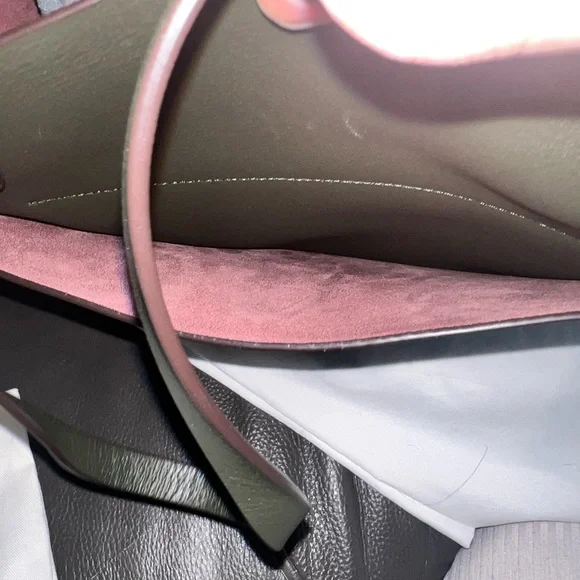 Kate Spade New York Loden Savannah Tote , preloved bag in excellent condition!